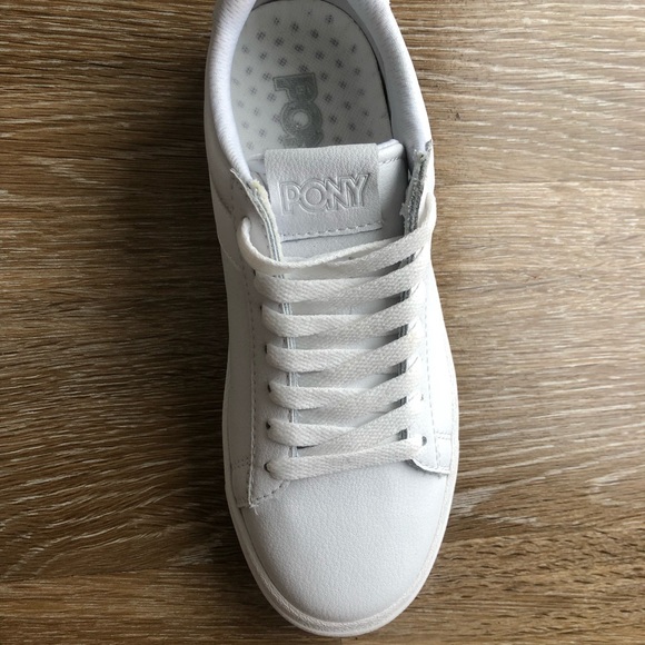 Shoes - Picture 2 of 3